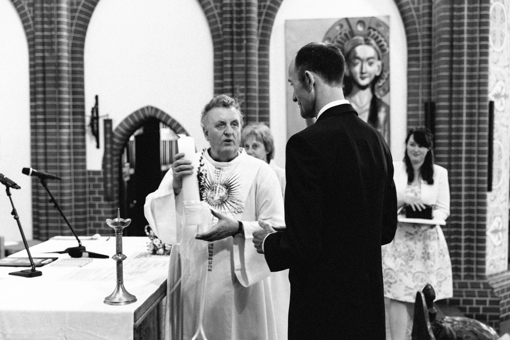 Hochzeitsfotograf in der St. Bonifatius Kirche Eimsbüttel und im Café Kaltehofe